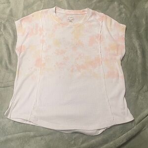 Wonderbly multicolored top.